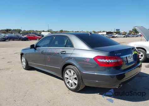 2013 Mercedes-Benz E 350 из США, поврежденный, VIN WDDHF5KB4DA772455